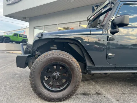 Photos of 2017 Jeep Wrangler Unlimited Rubicon for sale in Morristown, TN at Farris Jeep - Morristown