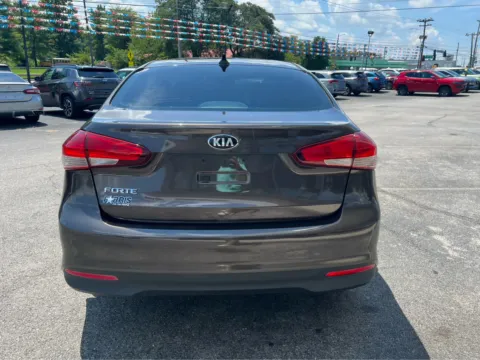 More photos of 2018 Kia Forte LX at Farris Jeep - Morristown, TN