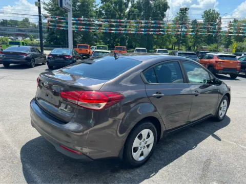 More photos of 2018 Kia Forte LX at Farris Jeep - Morristown, TN