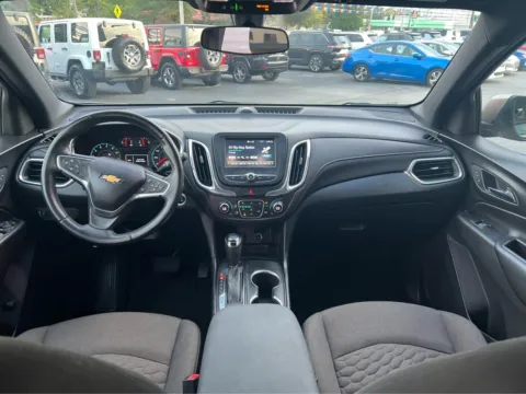 More photos of 2018 Chevrolet Equinox LT at Farris Jeep - Morristown, TN