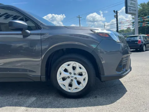 More photos of 2023 Subaru Forester at Farris Jeep - Morristown, TN