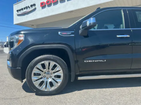 Photos of 2020 GMC Sierra 1500 Denali for sale in Morristown, TN at Farris Jeep - Morristown