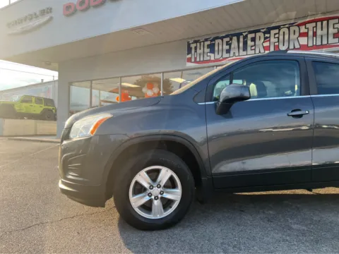 Photos of 2016 Chevrolet Trax LT for sale in Morristown, TN at Farris Jeep - Morristown