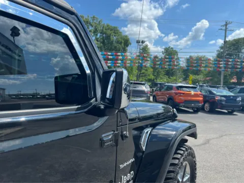 More photos of 2018 Jeep Wrangler Unlimited Sahara at Farris Jeep - Morristown, TN