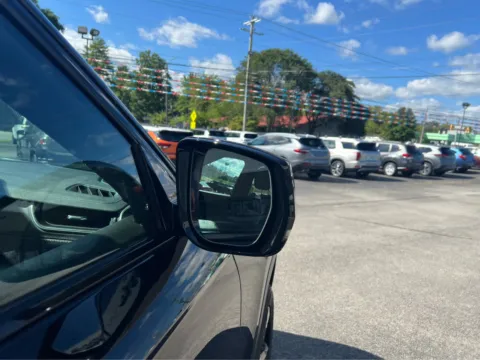 More photos of 2025 Jeep Grand Cherokee Limited at Farris Jeep - Morristown, TN
