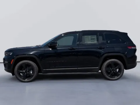 Photos of 2025 Jeep Grand Cherokee Limited for sale in Morristown, TN at Farris Jeep - Morristown