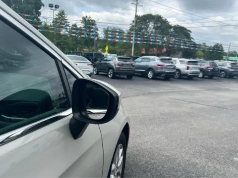 Another view of 2017 Chrysler Pacifica LX for sale in Morristown, TN at Farris Jeep - Morristown