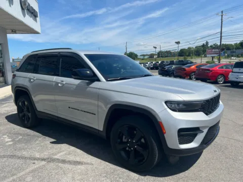 Another view of 2024 Jeep Grand Cherokee Altitude X for sale in Morristown, TN at Farris Jeep - Morristown