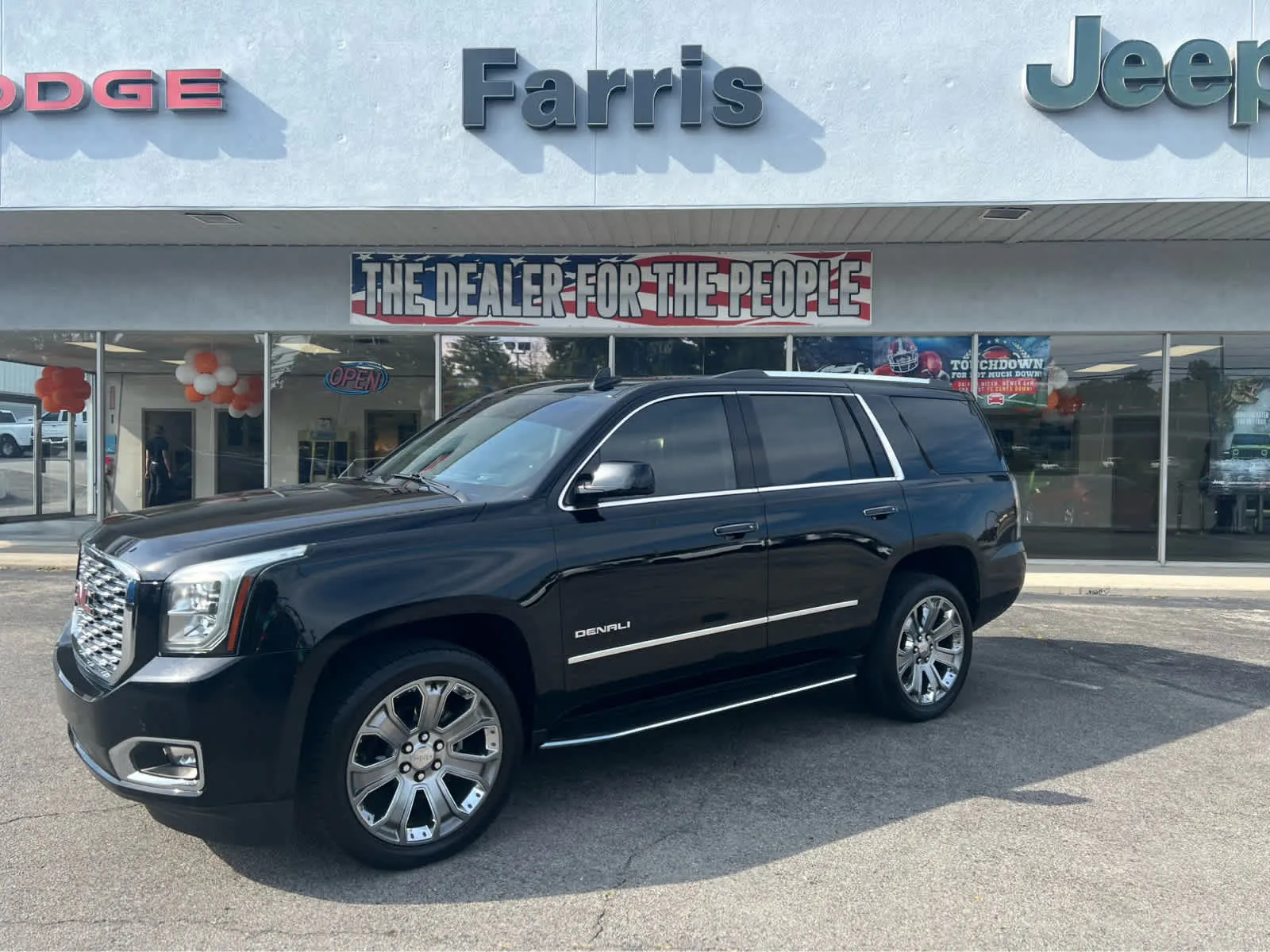 Black 2019 GMC Yukon Denali for sale in Morristown, TN