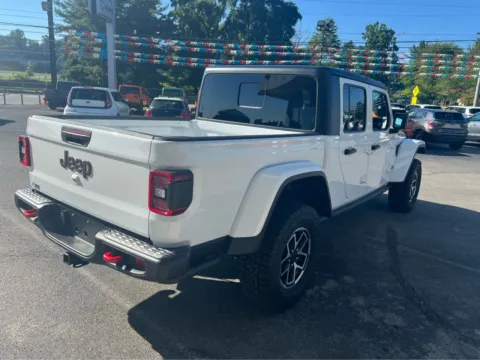 More photos of 2025 Jeep Gladiator Rubicon at Farris Jeep - Morristown, TN