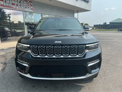 Another view of 2025 Jeep Grand Cherokee Summit for sale in Morristown, TN at Farris Jeep - Morristown