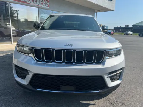 Another view of 2025 Jeep Grand Cherokee Laredo X for sale in Morristown, TN at Farris Jeep - Morristown