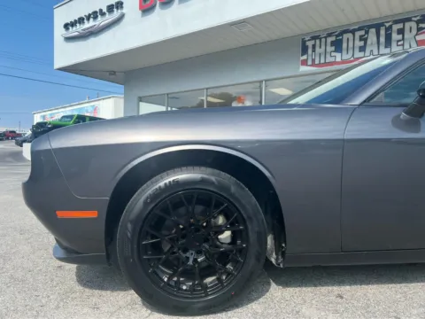 Photos of 2022 Dodge Challenger SXT for sale in Morristown, TN at Farris Jeep - Morristown