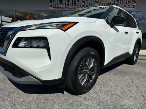 Photos of 2023 Nissan Rogue S for sale in Morristown, TN at Farris Jeep - Morristown