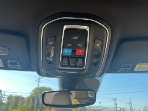 More photos of 2023 Jeep Grand Cherokee Limited at Farris Jeep - Morristown, TN