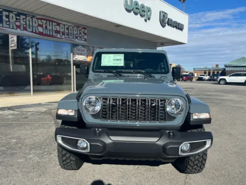 Another view of 2025 Jeep Gladiator High Tide for sale in Morristown, TN at Farris Jeep - Morristown