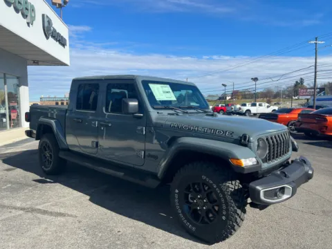 More photos of 2025 Jeep Gladiator High Tide at Farris Jeep - Morristown, TN