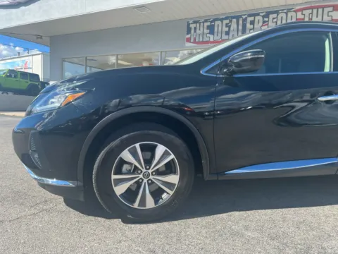 Photos of 2023 Nissan Murano SV for sale in Morristown, TN at Farris Jeep - Morristown