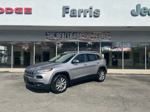 Silver 2018 Jeep Cherokee Limited for sale in Morristown, TN