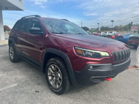 More photos of 2022 Jeep Cherokee Trailhawk at Farris Jeep - Morristown, TN