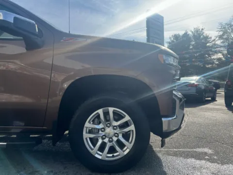 More photos of 2019 Chevrolet Silverado 1500 LT at Farris Jeep - Morristown, TN