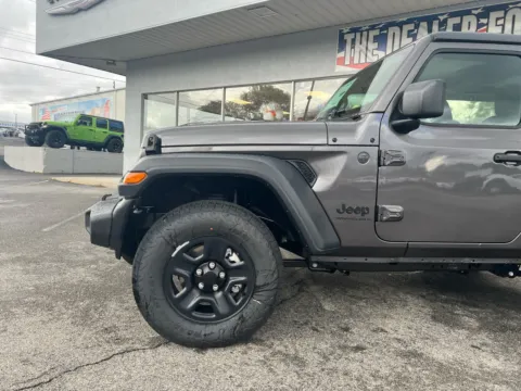 Photos of 2026 Jeep Wrangler Sport for sale in Morristown, TN at Farris Jeep - Morristown