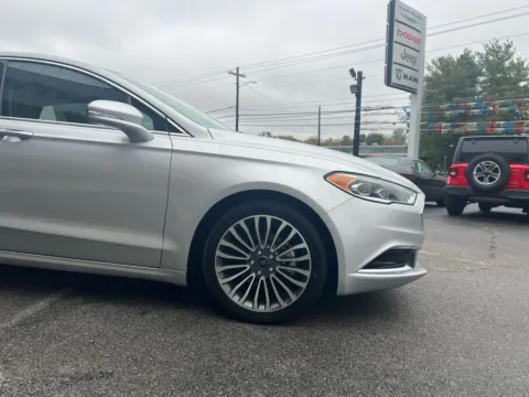 More photos of 2018 Ford Fusion SE at Farris Jeep - Morristown, TN