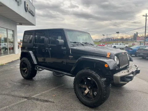 More photos of 2017 Jeep Wrangler Unlimited 75th Anniversary at Farris Jeep - Morristown, TN