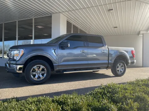 More photos of 2023 Ford F-150 XLT at California Chrysler Dodge Jeep Ram, MO