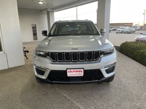 Photos of 2022 Jeep Grand Cherokee Limited for sale in California, MO at California Chrysler Dodge Jeep Ram