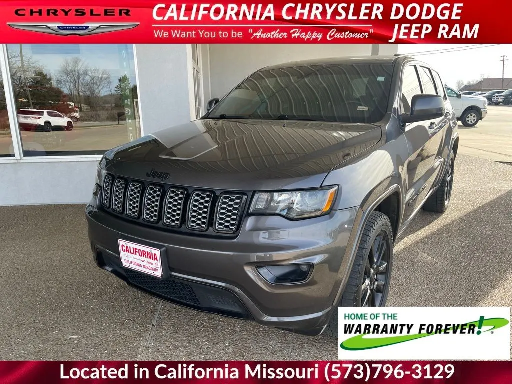 Gray 2019 Jeep Grand Cherokee Altitude for sale in California, MO