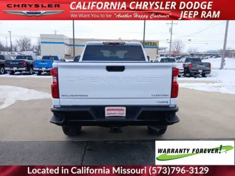 More photos of 2025 Chevrolet Silverado 2500HD Custom at California Chrysler Dodge Jeep Ram, MO