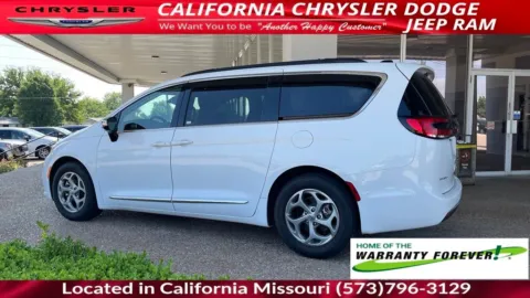 More photos of 2023 Chrysler Pacifica Limited at California Chrysler Dodge Jeep Ram, MO