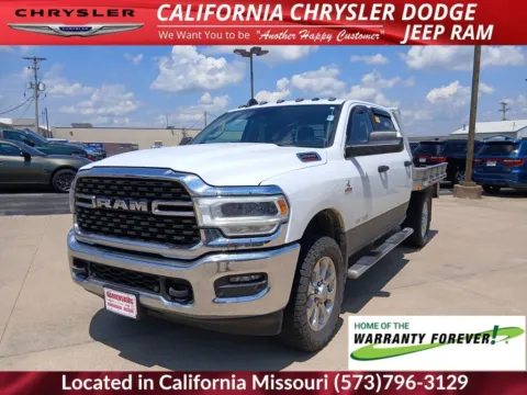 More photos of 2022 Ram 2500 Big Horn at California Chrysler Dodge Jeep Ram, MO