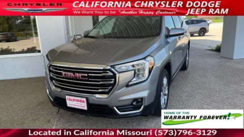 Gray 2024 GMC Terrain SLT for sale in California, MO