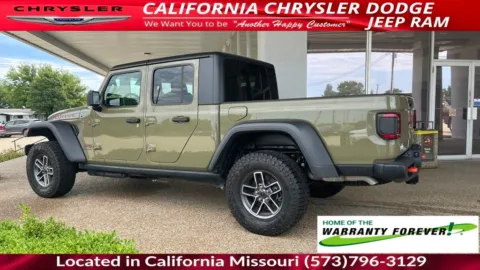 More photos of 2026 Jeep Gladiator Mojave at California Chrysler Dodge Jeep Ram, MO