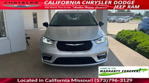 Photos of 2024 Chrysler Pacifica Touring L for sale in California, MO at California Chrysler Dodge Jeep Ram
