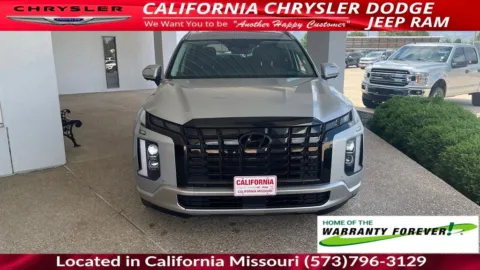 Photos of 2024 Hyundai Palisade SEL for sale in California, MO at California Chrysler Dodge Jeep Ram