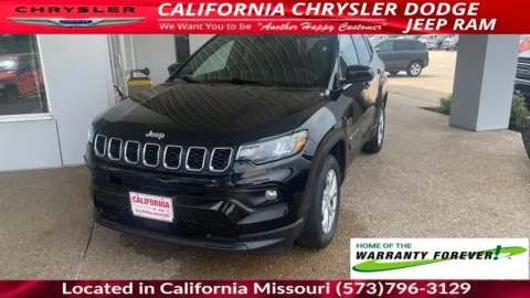 Black 2024 Jeep Compass Latitude for sale in California, MO
