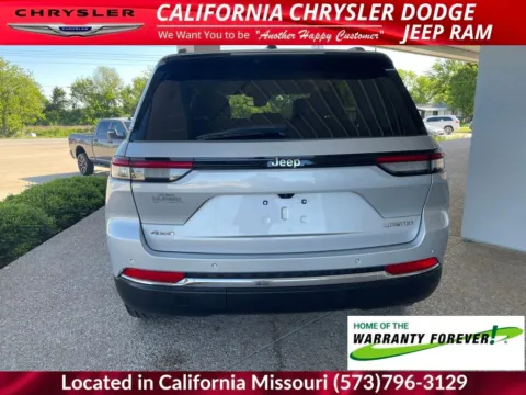 More photos of 2023 Jeep Grand Cherokee Limited at California Chrysler Dodge Jeep Ram, MO