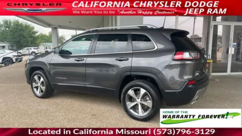 More photos of 2021 Jeep Cherokee Limited at California Chrysler Dodge Jeep Ram, MO