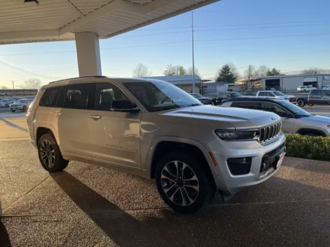 Another view of 2021 Jeep Grand Cherokee L Overland for sale in California, MO at California Chrysler Dodge Jeep Ram