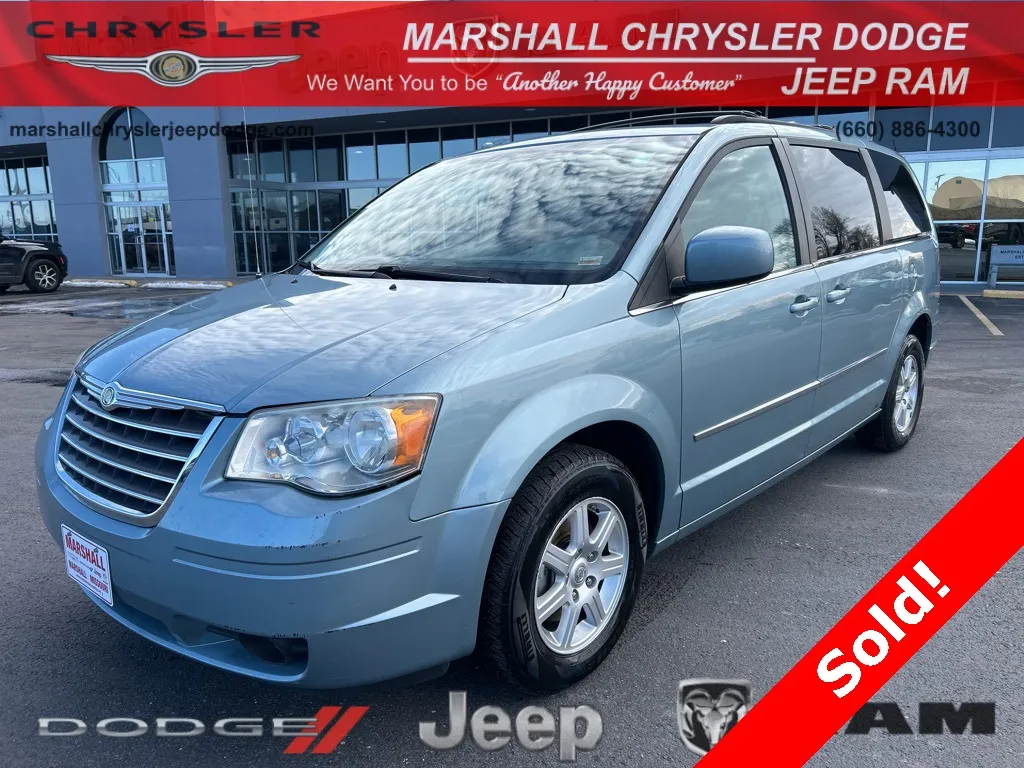 2010 Chrysler Town & Country Touring for sale in Marshall, MO