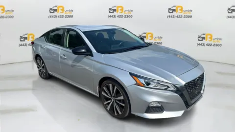 Another view of 2022 Nissan Altima 2.5 SR Sedan 4D for sale in Ellicott City, MD at Bumble Auto - Ellicott City