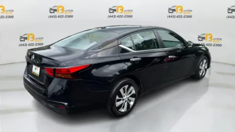 More photos of 2020 Nissan Altima 2.5 S Sedan 4D at Bumble Auto - Ellicott City, MD