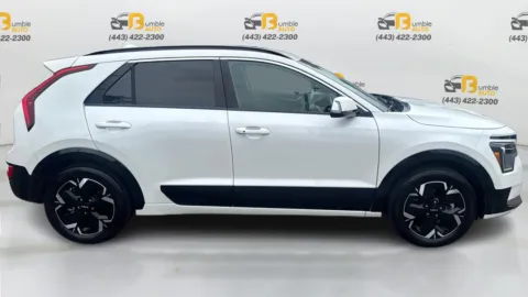 More photos of 2023 Kia Niro EV Wind Wagon 4D at Bumble Auto - Ellicott City, MD