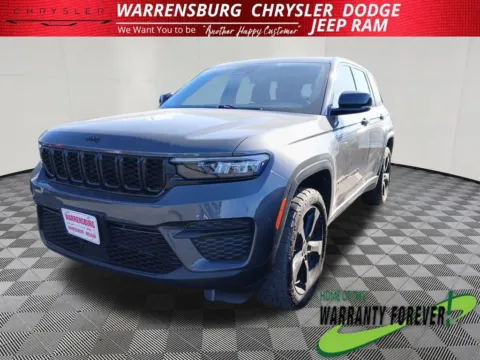 Another view of 2023 Jeep Grand Cherokee Altitude X for sale in Warrensburg, MO at Warrensburg Chrysler Dodge Jeep Ram Fiat