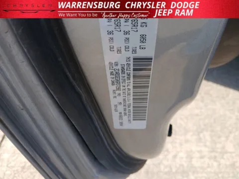 More photos of 2016 Dodge Grand Caravan R/T at Warrensburg Chrysler Dodge Jeep Ram Fiat, MO