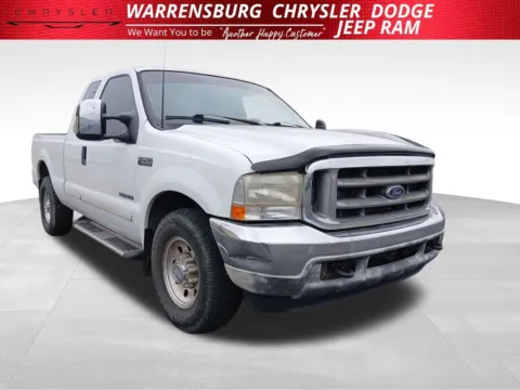 White 2001 Ford F-250SD for sale in Warrensburg, MO