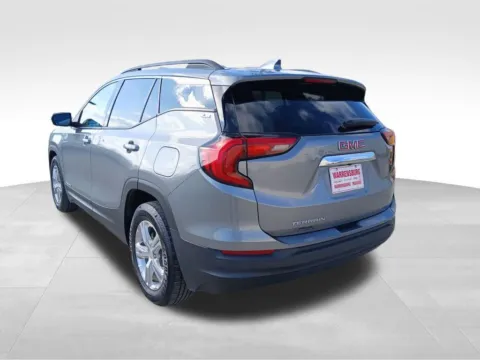 More photos of 2020 GMC Terrain SLE at Warrensburg Chrysler Dodge Jeep Ram Fiat, MO